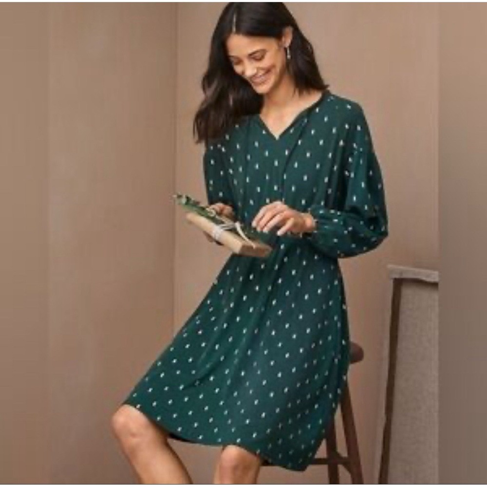 Garnet Hill Women's Sz L Green Split Neck Knit Dress Smocked Bohemian Peasant‎